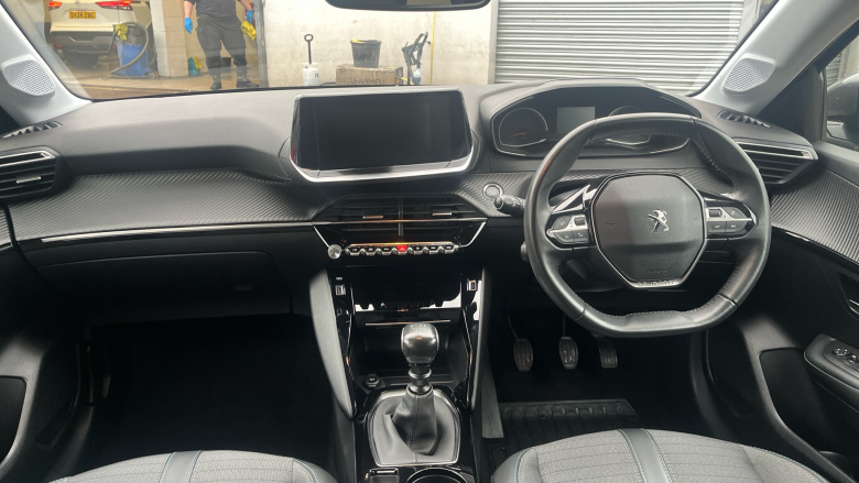 Peugeot 208 1.2 PureTech 100 Allure 5dr Petrol Hatchback